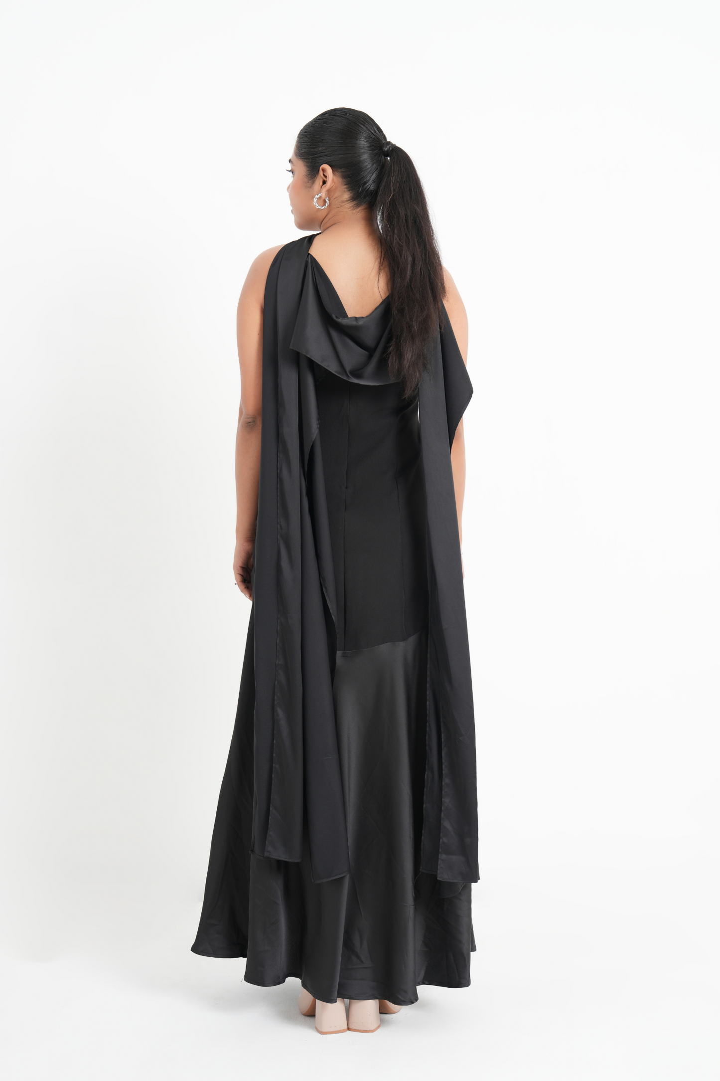 MIDNIGHT VEIL DRESS